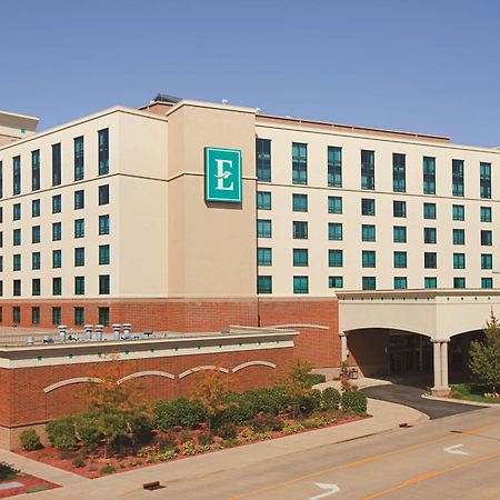 Embassy Suites East Peoria Hotel And Riverfront Conference Center Zewnętrze zdjęcie