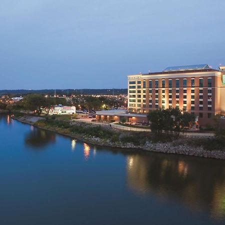 Embassy Suites East Peoria Hotel And Riverfront Conference Center Zewnętrze zdjęcie