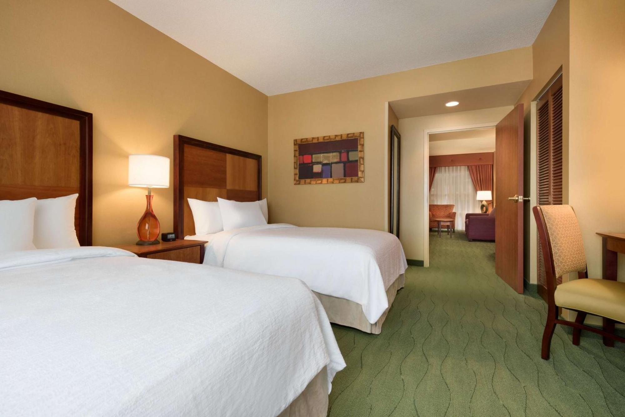 Embassy Suites East Peoria Hotel And Riverfront Conference Center Zewnętrze zdjęcie