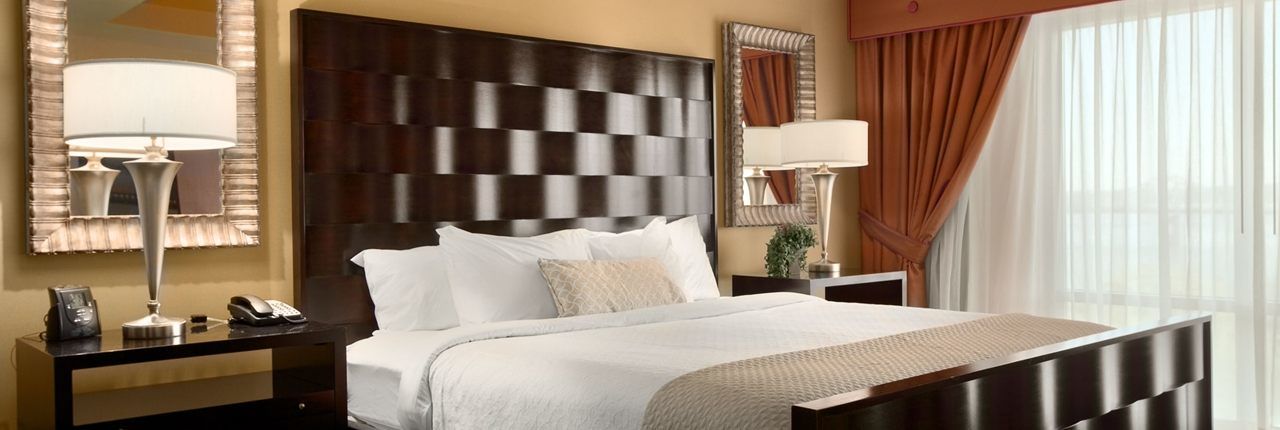 Embassy Suites East Peoria Hotel And Riverfront Conference Center Zewnętrze zdjęcie